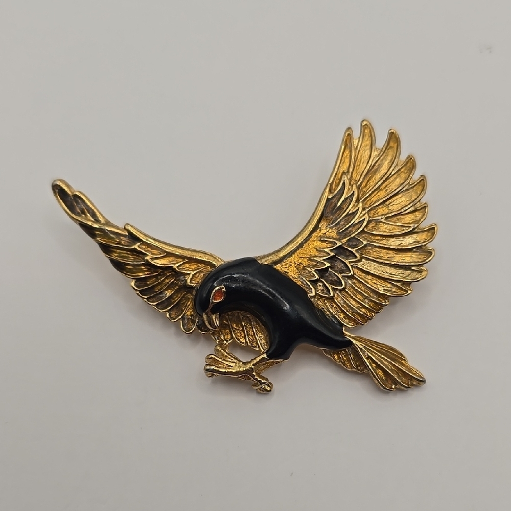 Jordache Gold & Black Eagle Bird Figural Brooch